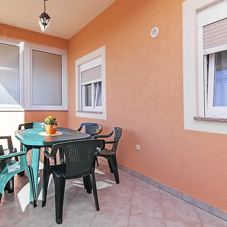 Apartament Irma 214 *