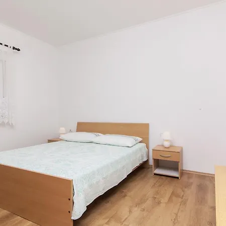 Apartament Irma 214 *