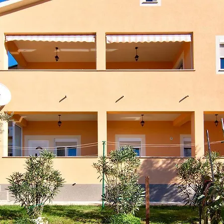 Irma 214 Apartament