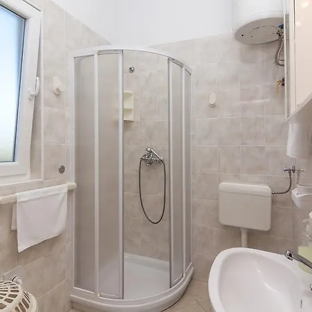 Irma 214 * Pula